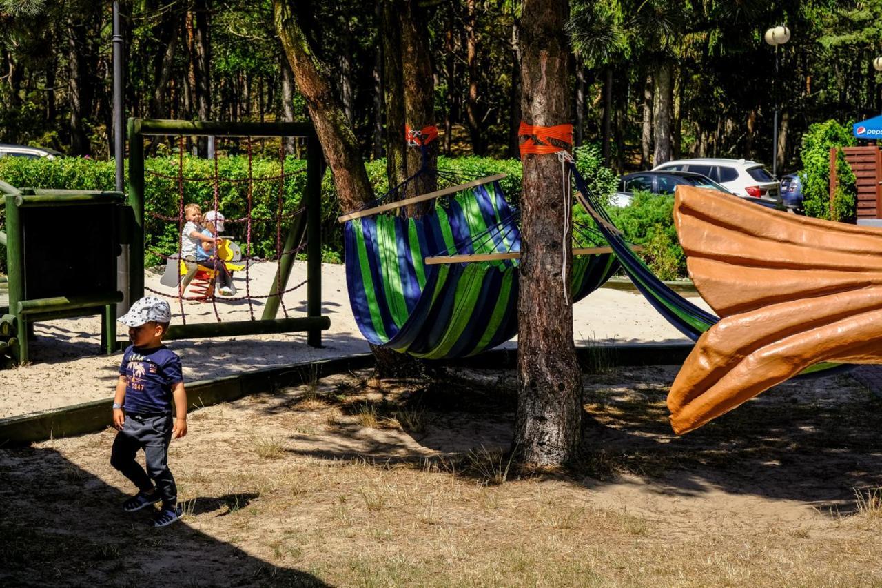 Przystan Leba Resort&Restaurant ภายนอก รูปภาพ